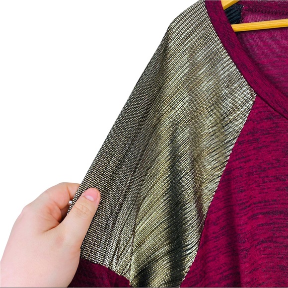 Haptics Animal Print Burgundy Balloon Sleeve Metallic Stretchy Lightweight Top - Picture 4 of 7